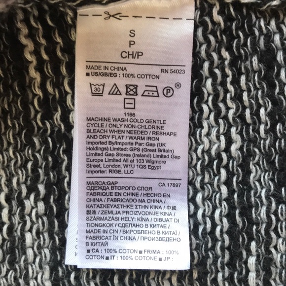 GAP Open Front Sweater Vest - Picture 4 of 7